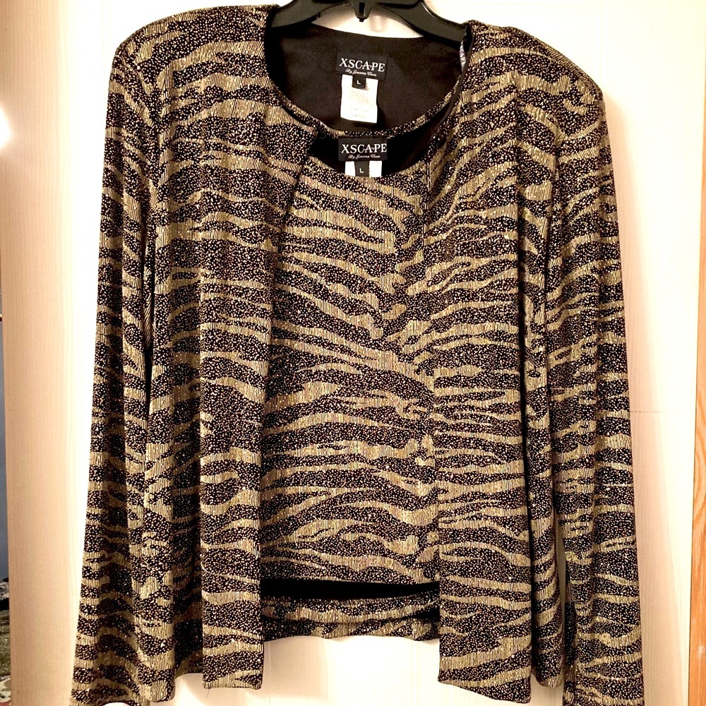 Shimmering top